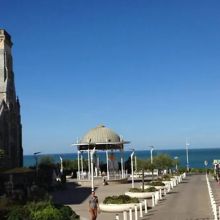 Studio Biarritz, 1 Pièce, 2 Personnes - Fr-1-3-389 Biarritz
